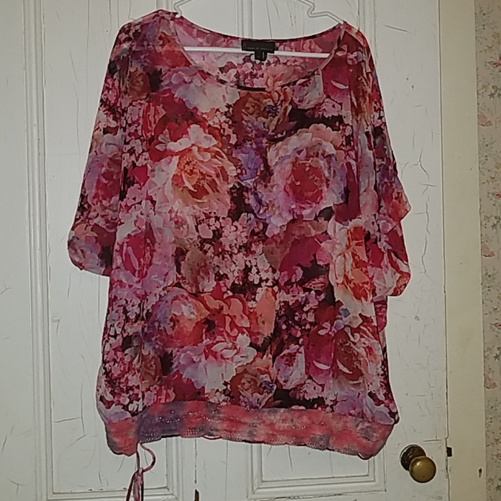 Flowy floral top